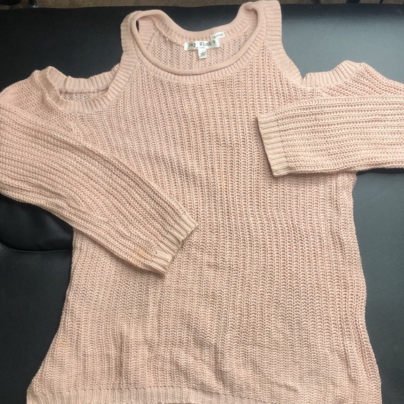 Sweaters - Nude pink cold shoulder sweater